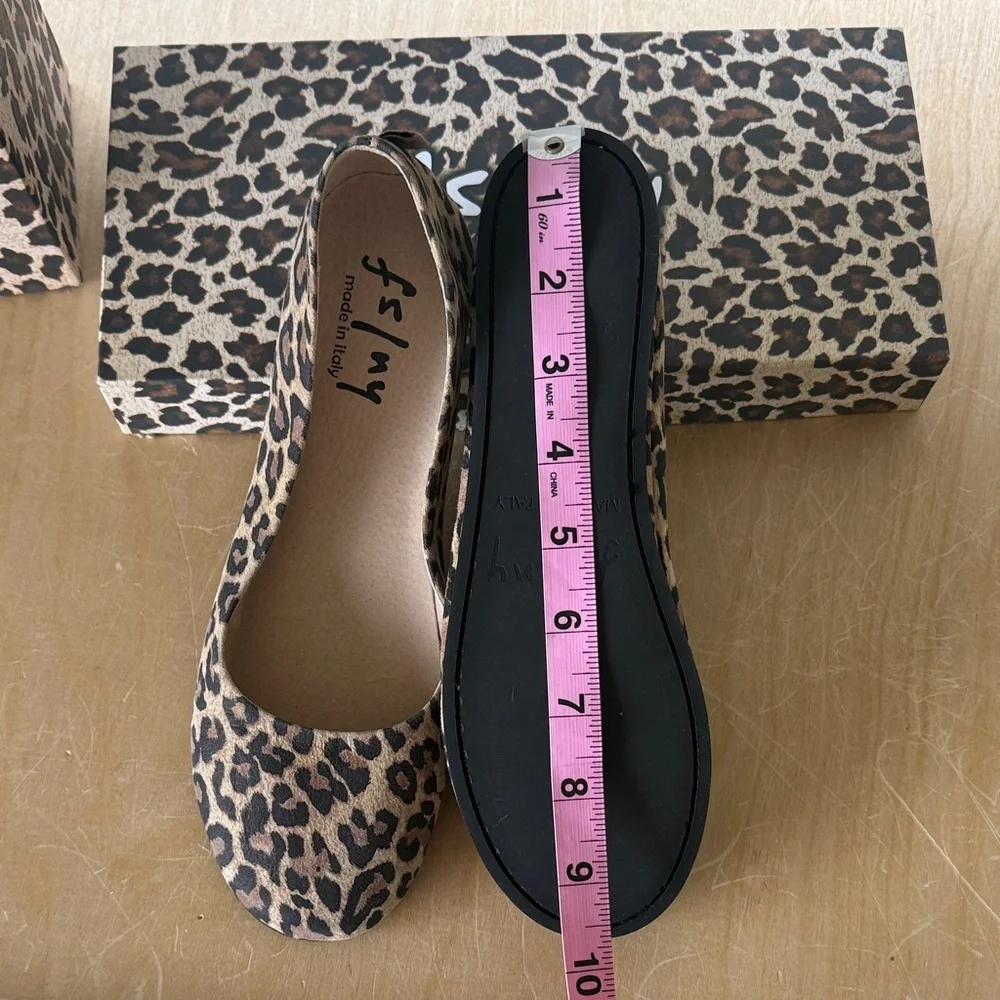Leopard Print Women's Loafers - Picture 6 of 6